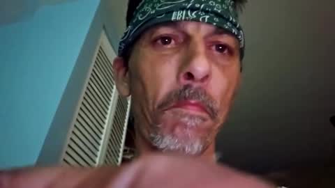 dogbone999081 online show from September 29, 12:05 am