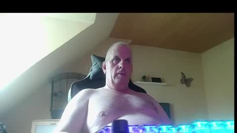 doggy2629 online show from June 21, 8:39 am