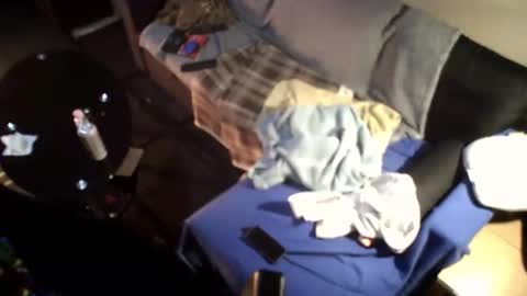 Snapshot of doggy902312 chatting on February 14, 7:54 pm doggy902312 online show from February 14, 7:54 pm