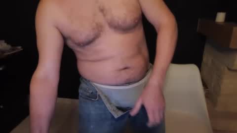 Snapshot of doggydaddi chatting on February 11, 6:40 am Alex online show from February 11, 6:40 am