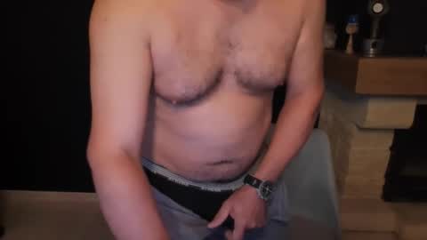 Snapshot of doggydaddi chatting on October 13, 6:13 am Alex online show from October 13, 6:13 am