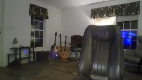 dogluc7 online show from December 7, 5:37 am