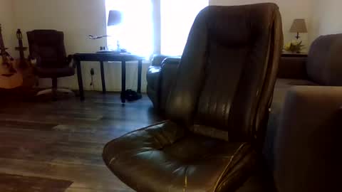 dogluc7 online show from October 31, 7:26 pm