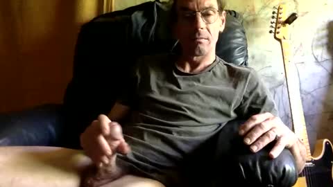 dogstarmanitee online show from December 18, 4:51 am