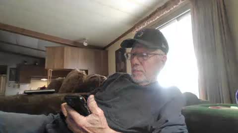 Snapshot of doingmyself69 chatting on March 31, 7:58 pm doingmyself69 online show from March 31, 7:58 pm