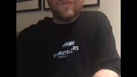 Snapshot of dolce555 chatting on February 2, 5:37 pm dolce555 online show from February 2, 5:37 pm