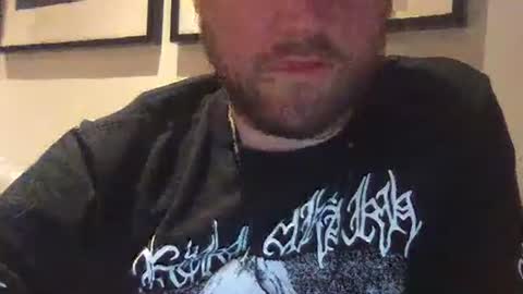 Snapshot of dolce555 chatting on February 17, 1:36 am dolce555 online show from February 17, 1:36 am