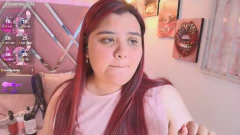 Snapshot of dolce_pearl chatting on February 15, 2:08 am Dolce Pearl online show from February 15, 2:08 am