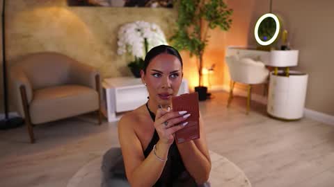 Monica online show from October 2, 9:27 am