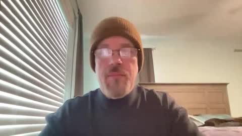 Snapshot of dolins chatting on February 4, 5:08 pm dolins online show from February 4, 5:08 pm