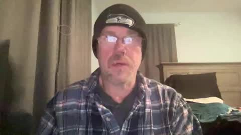 Snapshot of dolins chatting on March 4, 3:56 am dolins online show from March 4, 3:56 am