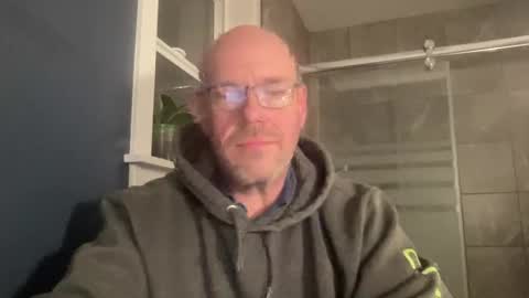 Snapshot of dolins chatting on June 6, 5:12 am dolins online show from June 6, 5:12 am