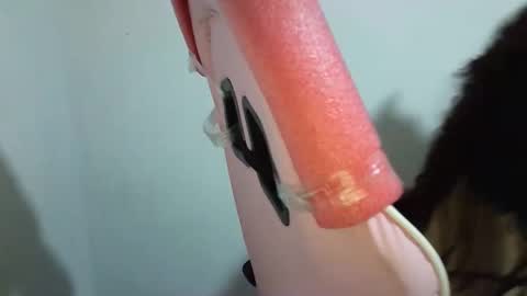 Snapshot of doll78latin chatting on October 6, 3:42 pm doll78latin online show from October 6, 3:42 pm