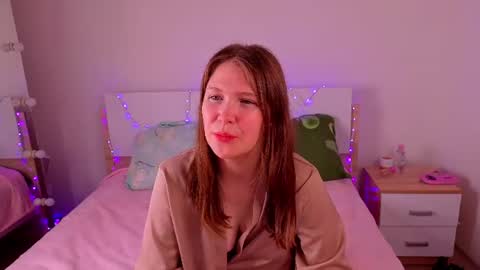 Ann online show from June 13, 7:23 pm