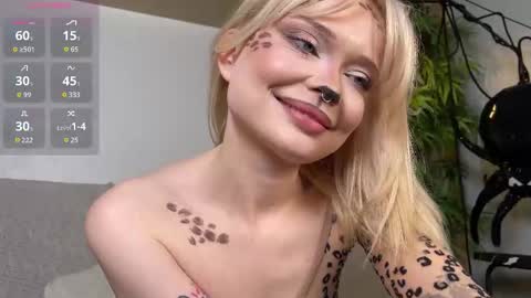 Dorothy Mayfield online show from October 31, 3:35 pm