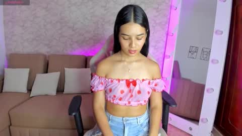 doll_kata online show from October 8, 12:03 pm