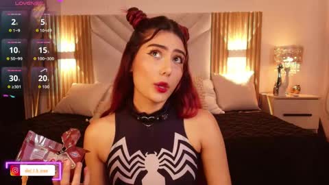 doll_kira_ online show from April 24, 2:41 pm