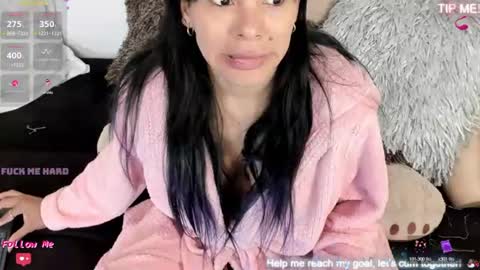 doll_lorenn26 online show from July 26, 2:02 pm