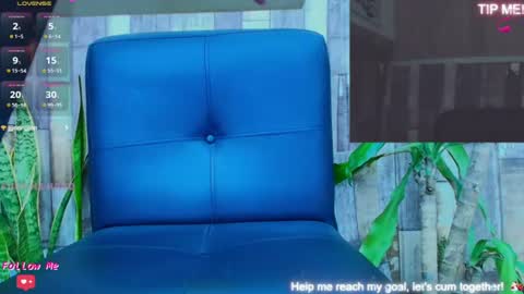 doll_lorenn26 online show from July 29, 11:58 pm