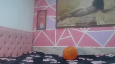 Snapshot of doll_rihana chatting on March 5, 8:16 pm doll rihana online show from March 5, 8:16 pm