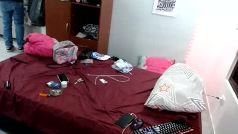 Snapshot of doll_sary chatting on December 4, 1:15 am Catherine XXX online show from December 4, 1:15 am