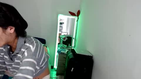 Catherine XXX online show from February 13, 7:04 am