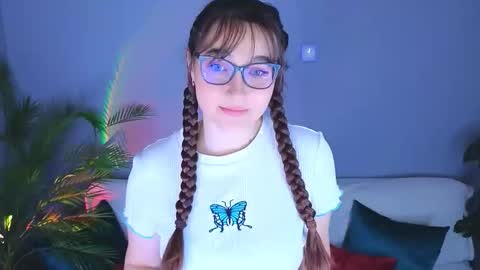 Tessa online show from September 29, 3:28 pm