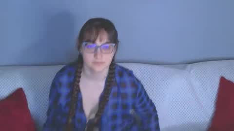 Tessa online show from March 18, 12:19 pm