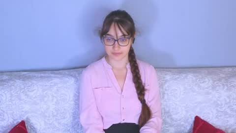 Tessa online show from June 30, 9:21 am