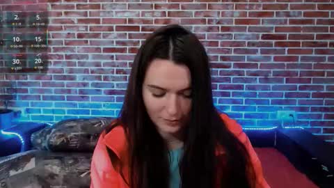 Snapshot of doll_tiffany chatting on December 22, 6:43 am Jade online show from December 22, 6:43 am