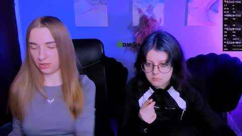 Snapshot of doll_vey chatting on December 14, 8:24 pm doll_vey online show from December 14, 8:24 pm