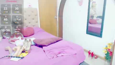 ilona online show from September 28, 9:20 pm