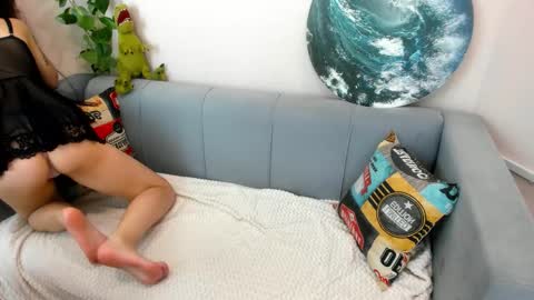 dolliemina online show from October 27, 2:04 am