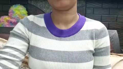 Snapshot of dollmeenu chatting on November 13, 9:08 am dollmeenu online show from November 13, 9:08 am