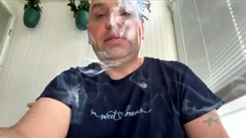 dollpetal online show from June 7, 12:31 pm
