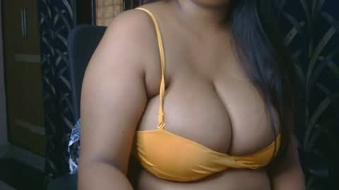 dolly_2 online show from July 22, 4:15 am