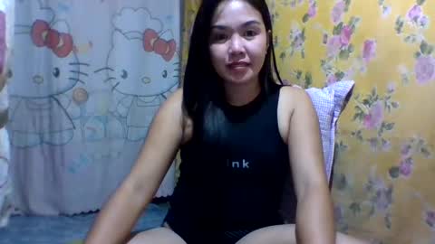 dolly_cute28 online show from December 12, 6:25 am