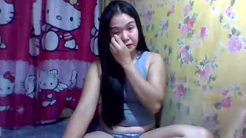 dolly_cute28 online show from January 13, 8:26 pm