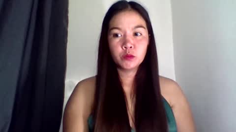 dolly_jane34 online show from March 3, 8:48 pm