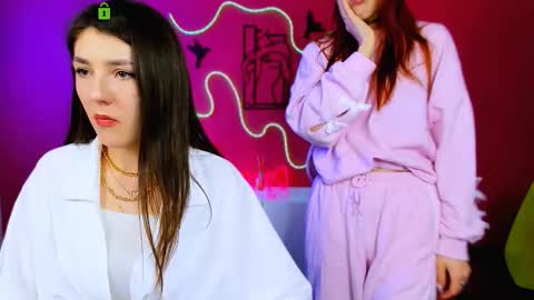 Snapshot of dolly_sunshine chatting on March 27, 6:30 am dolly_sunshine online show from March 27, 6:30 am