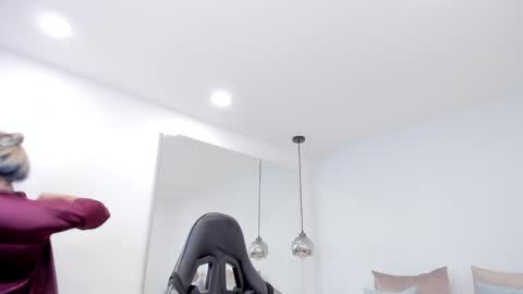 dolly walker online show from January 23, 7:32 am