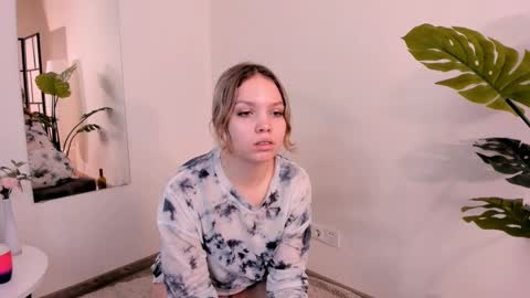 Emma online show from March 5, 7:38 am