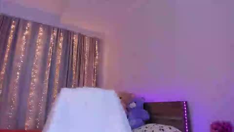 Dollya online show from March 27, 1:44 am