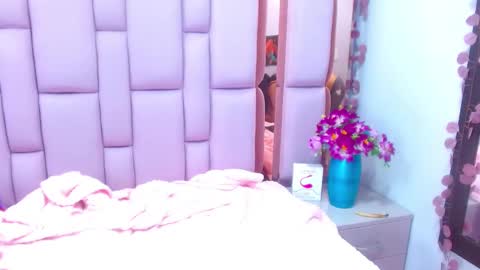 dollyjuicy1 online show from February 27, 7:12 am