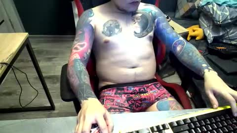 dom_mouse online show from April 23, 10:47 am