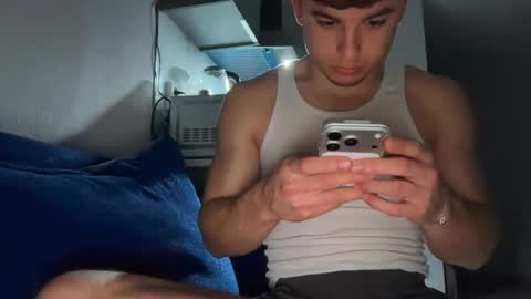 Snapshot of domd3 chatting on February 20, 7:14 pm Dom online show from February 20, 7:14 pm