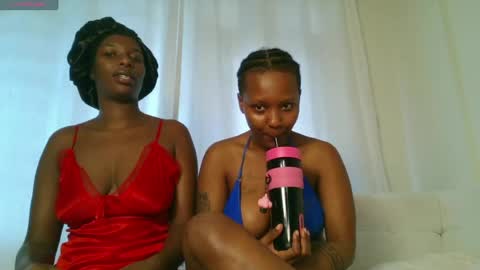 Amarie noels online show from June 4, 11:49 am