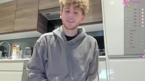 Alex...  online show from November 27, 6:48 am