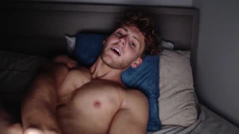 Snapshot of dominantalex182 chatting on March 12, 5:19 pm Alex... online show from March 12, 5:19 pm