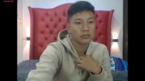 domi online show from March 23, 11:47 am